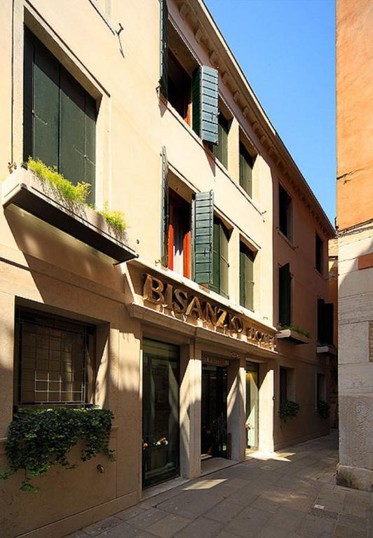 Hotel Bisanzio Venesia Bagian luar foto