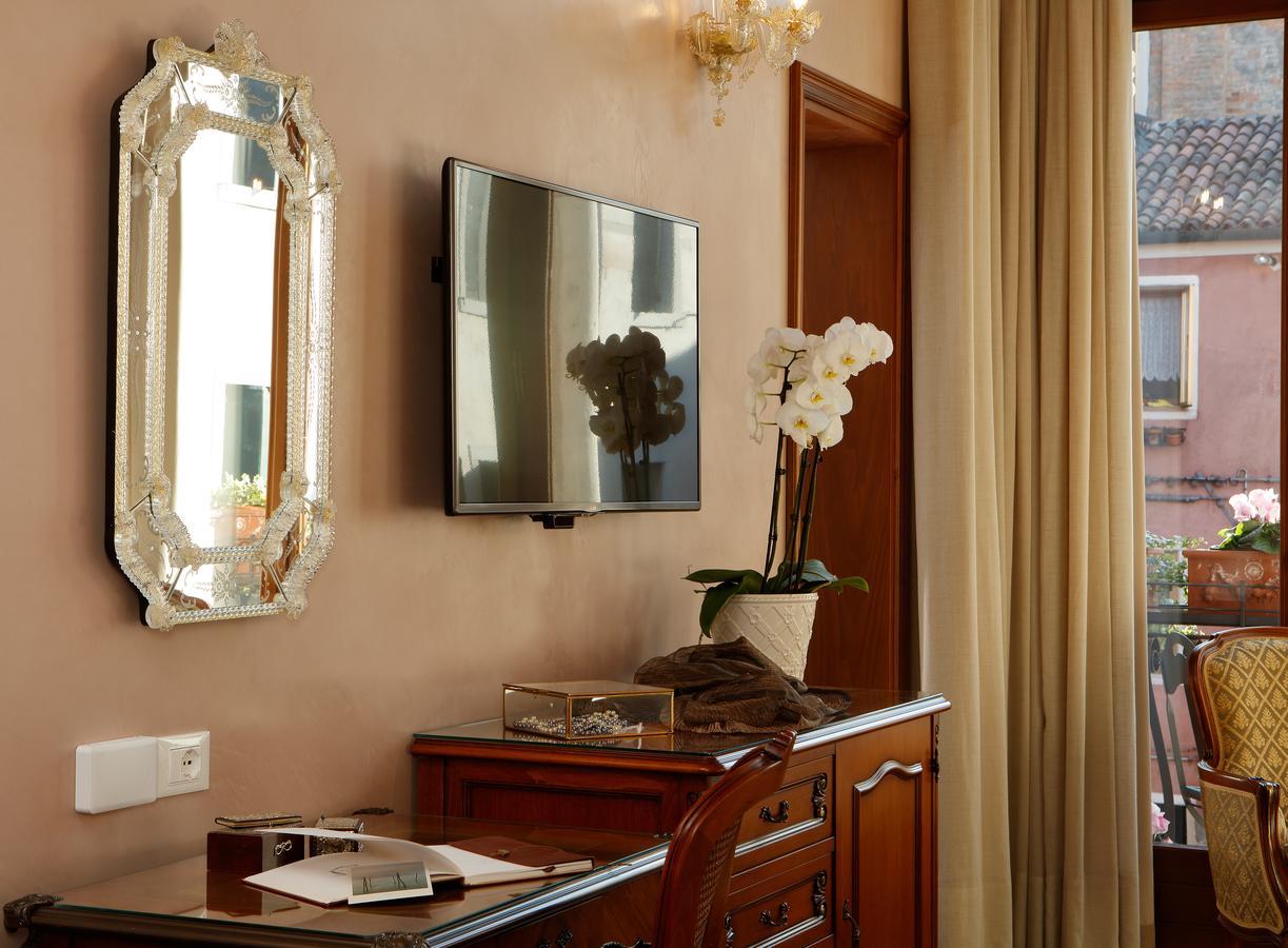 Hotel Bisanzio Venesia Bagian luar foto
