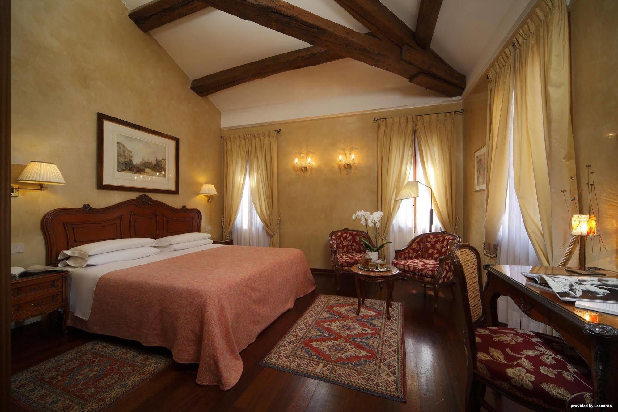Hotel Bisanzio Venesia Ruang foto