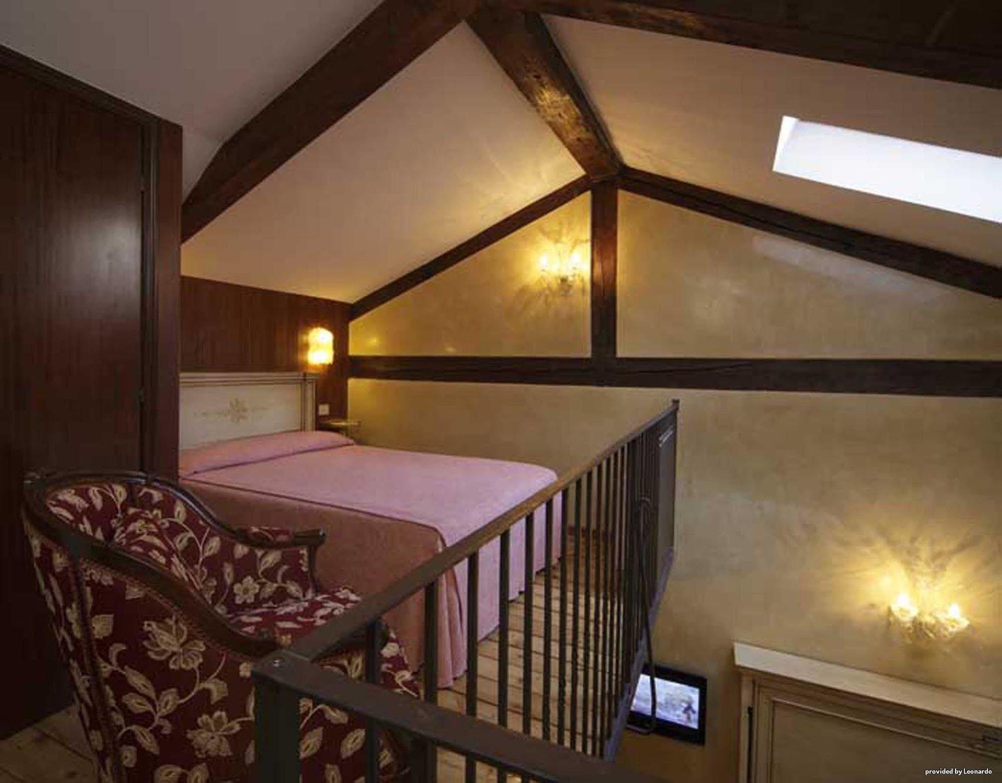 Hotel Bisanzio Venesia Bagian luar foto
